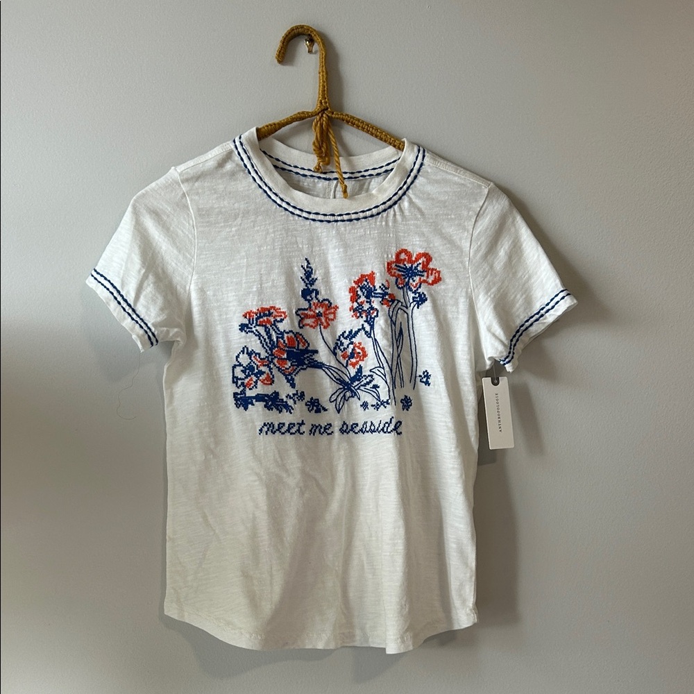 White Floral Embroidered T-Shirt Meet Me Seaside